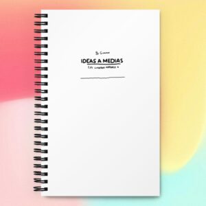 Cuaderno de ideas a medias